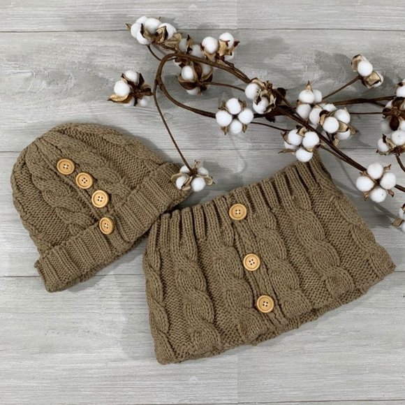 🥰WB Cable Knit Scarf & Hat Set with Buttons - Picture 1 of 1